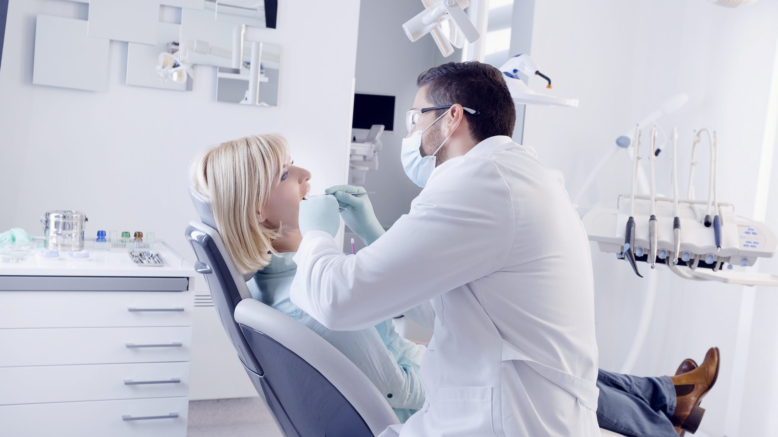 Dentist in Hernando, MS